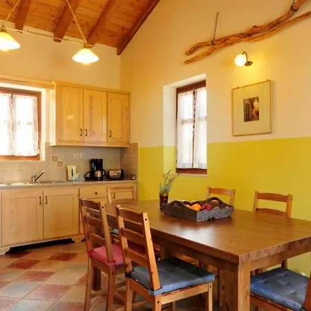 Islands View Villa *
